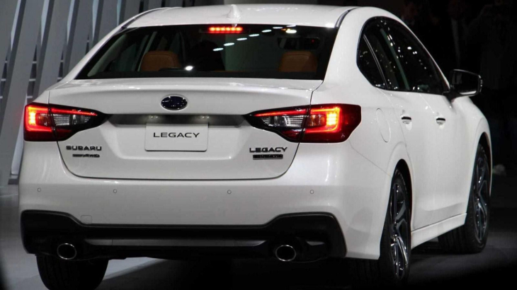 Subaru Legacy i-S