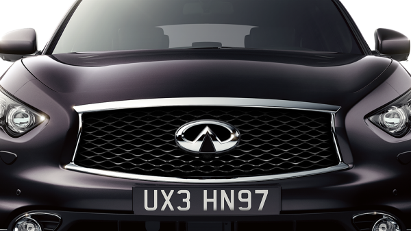 Infiniti QX70 3.7 AWD