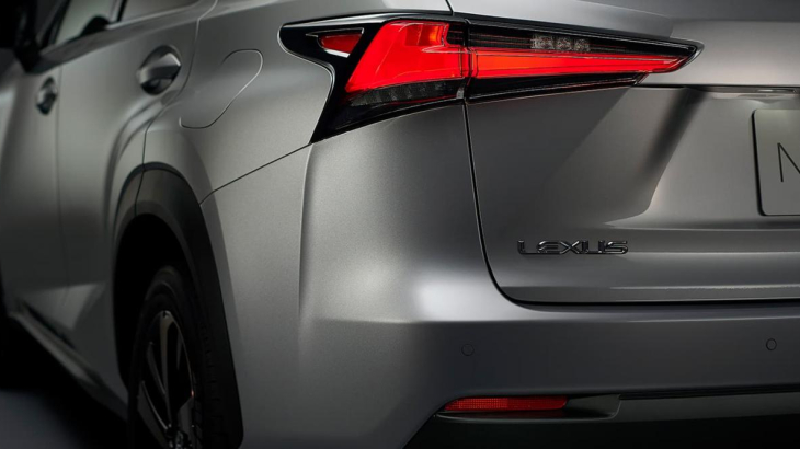 Lexus NX 300