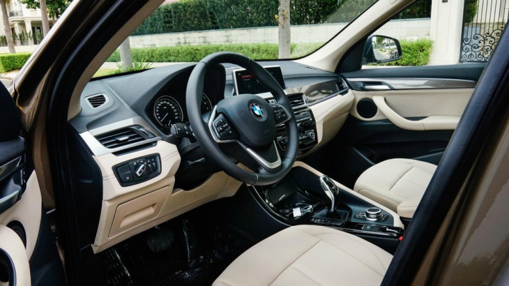 BMW X1 sDrive18i xLine