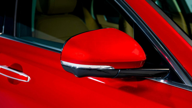 Jaguar XF 2.0 R-Dynamic SE (300PS)