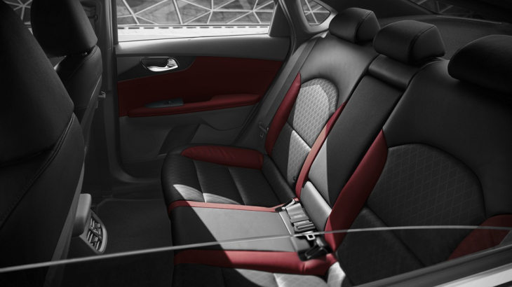 KIA K3 MT Deluxe