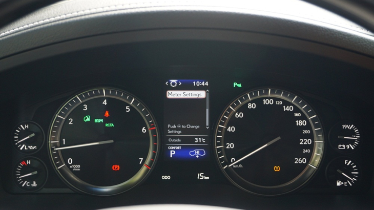 Lexus LX 570
