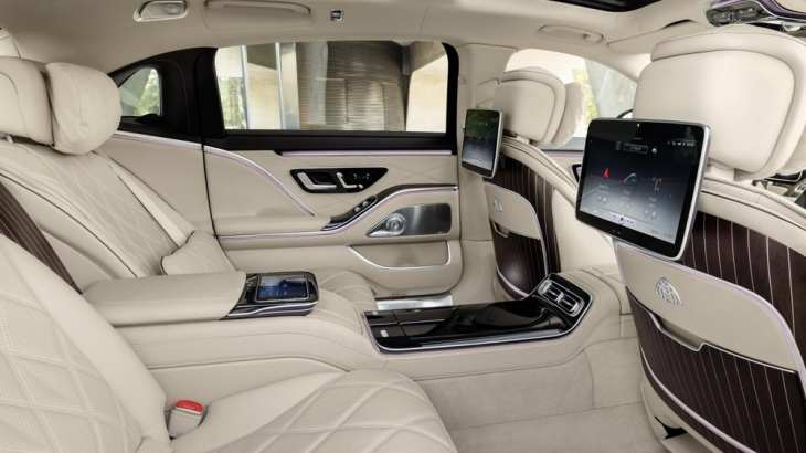 Mercedes-Maybach S680