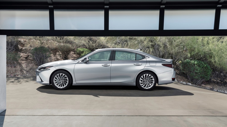Lexus ES 300h