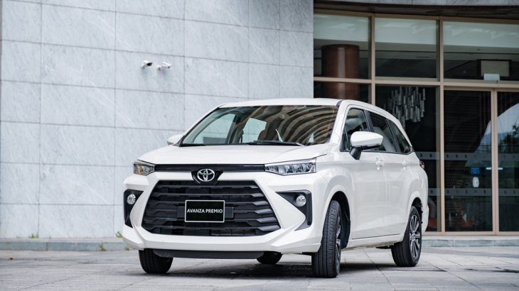 Toyota Avanza Premio CVT