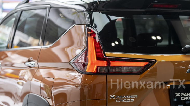 Mitsubishi Xpander Cross