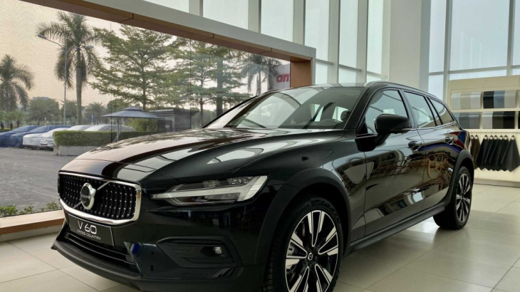 Volvo V60 Cross Country Ultimate