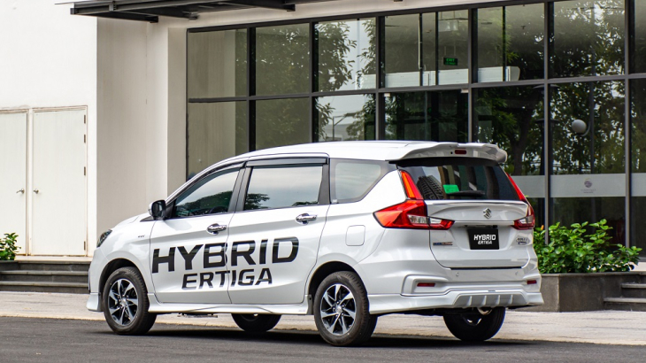 Suzuki Ertiga Hybrid AT Sport Limited