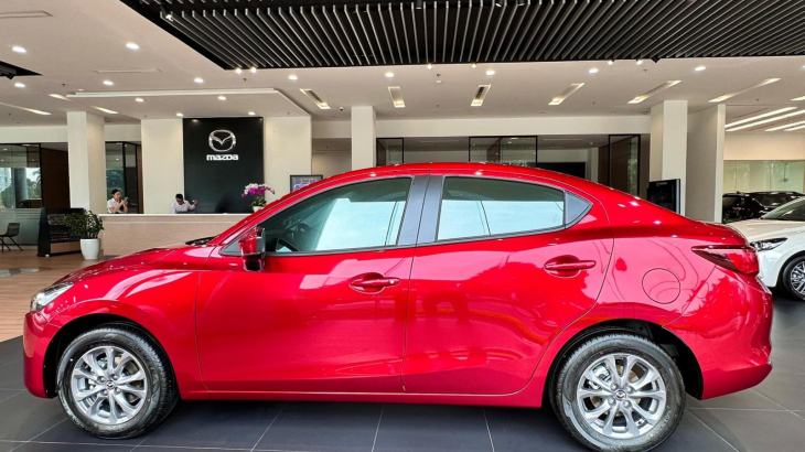 Mazda2 1.5L AT