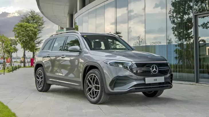 Giá Mercedes-Benz EQB 2025 và ưu đãi mới nhất - Tinxe