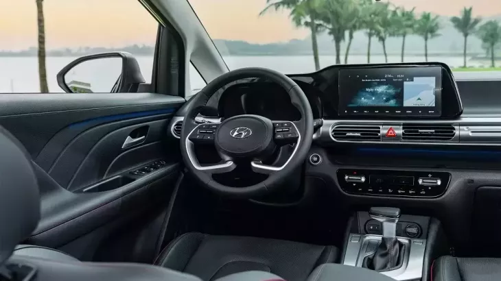 Hyundai Stargazer X Cao cấp