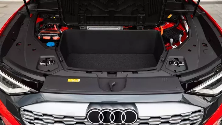 Audi Q8 e-tron 55 quattro Advanced