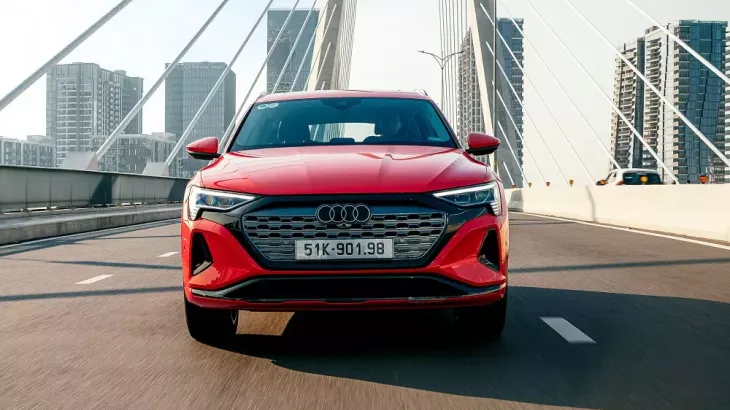 Audi Q8 e-tron 55 quattro Advanced