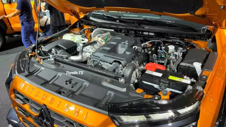 Mitsubishi Triton Athlete 4x4 AT