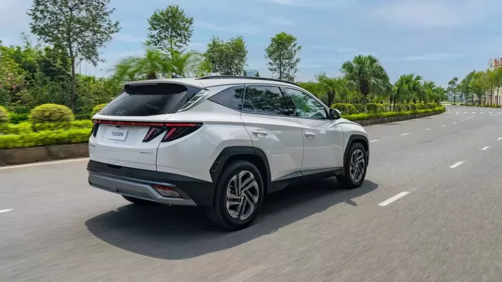 Hyundai Tucson Dầu đặc biệt