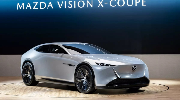Vén màn Mazda Vision-X Coupe - "Mercedes CLS của Nhật Bản", dùng động cơ xoay trứ danh