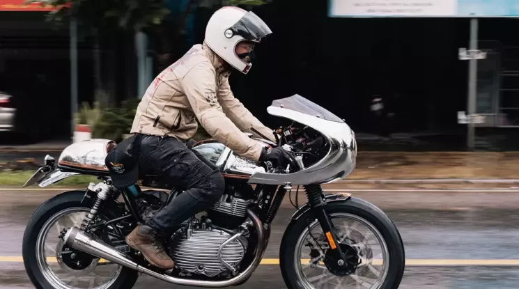 Royal Enfield về chung nhà với Ducati tại Việt Nam