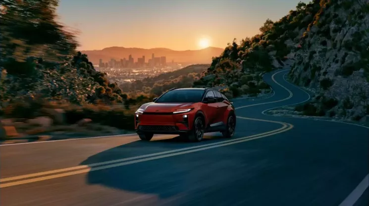 Cận cảnh Subaru Uncharted 2026 với giá từ 921 triệu đồng