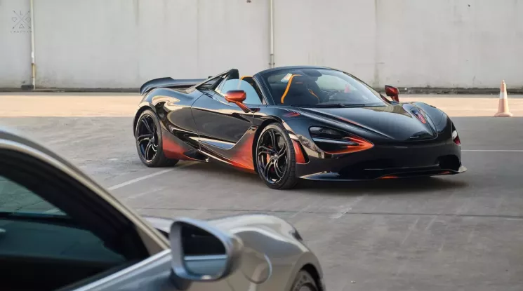 Chiêm ngưỡng siêu xe McLaren 750S Spider Orange Coriolis vừa “cập bến” Việt Nam, giá chính hãng gần 30 tỷ đồng