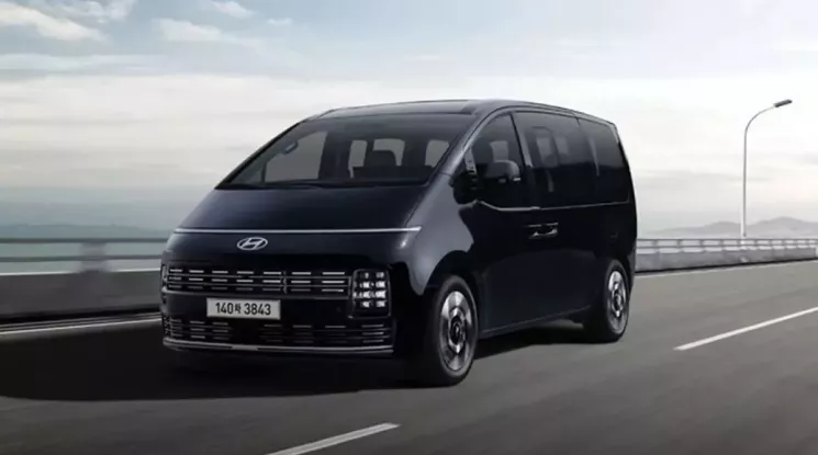 MPV cỡ lớn Hyundai Staria được bổ sung phiên bản nâng cấp, giá khởi điểm dưới 600 triệu đồng