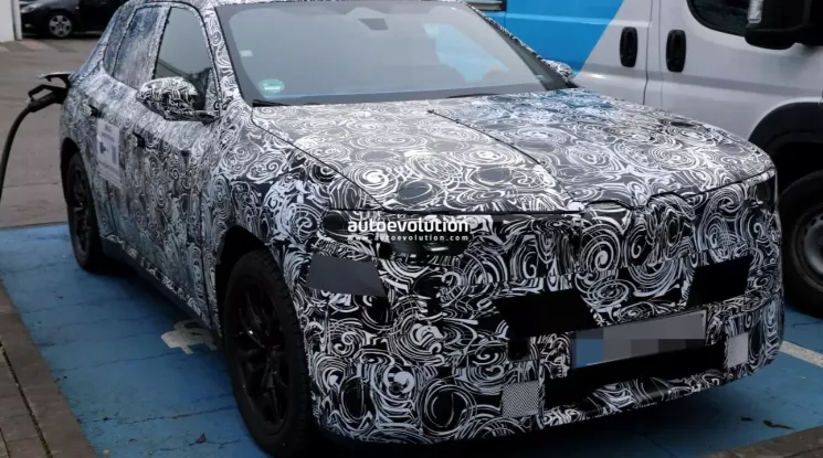 BMW iX1 2028 bị bắt gặp với nội thất tương tự iX3