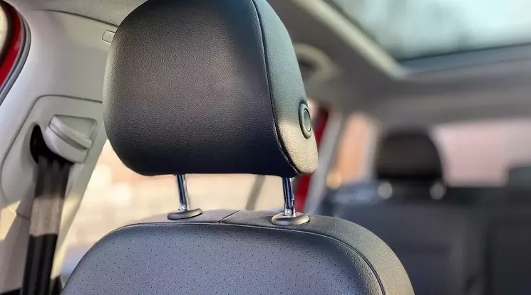 3 điều bạn thực sự nên biết về tựa đầu ghế ô tô