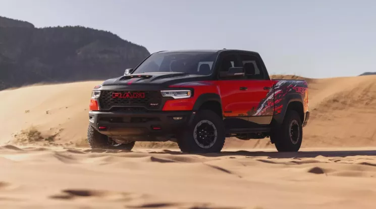 Cận cảnh siêu bán tải Ram TRX thế hệ mới vừa ra mắt: Mạnh 777 mã lực, về Việt Nam có thể gần 10 tỷ đồng