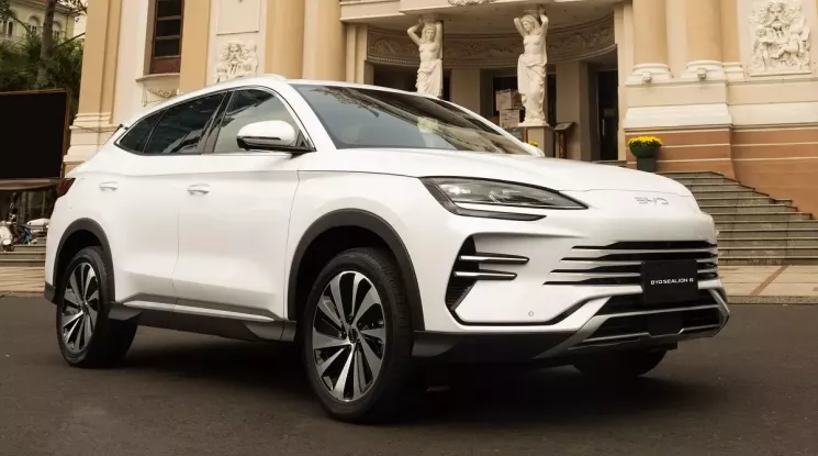 BYD Sealion 6 đang bán tại Việt Nam chính thức bị khai tử ở thị trường nội địa