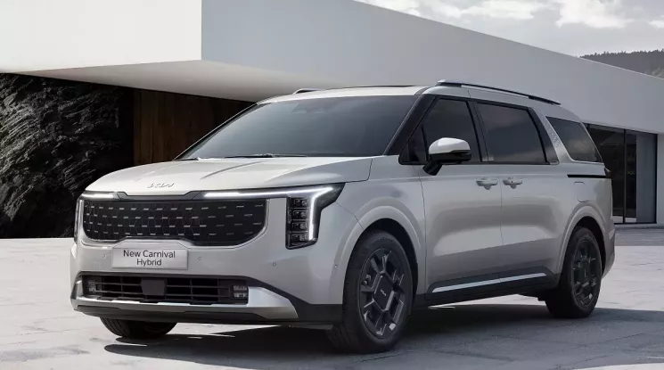 Kia Carnival sở hữu giá bán dễ tiếp cận hơn nhờ ưu đãi 80 triệu đồng từ chính hãng