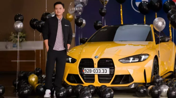 Cận cảnh BMW M4 Competition của người yêu xe Đà Nẵng mới tậu: Màu sơn cá tính, chơi luôn biển tứ quý cho đẹp