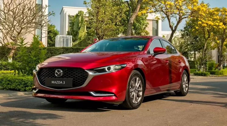 Doanh số sedan hạng C tháng 12/2025: Mazda3 vẫn là trụ cột của phân khúc