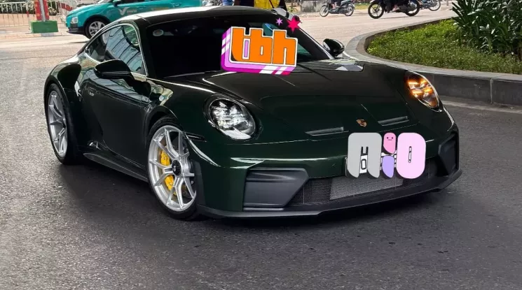 Porsche 911 GT3 RS 992 là chưa đủ, doanh nhân này còn tậu thêm Porsche 911 GT3 992.2 đầu tiên ở Việt Nam