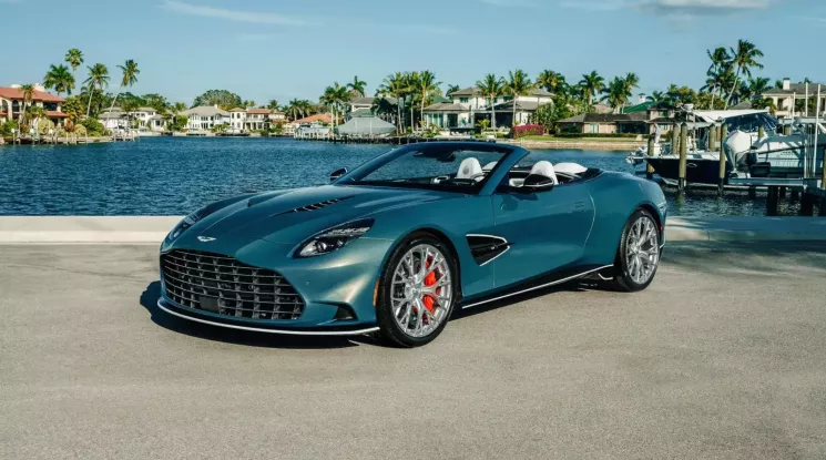 Cận cảnh Aston Martin Vanquish Wave Edition độc nhất trên thế giới