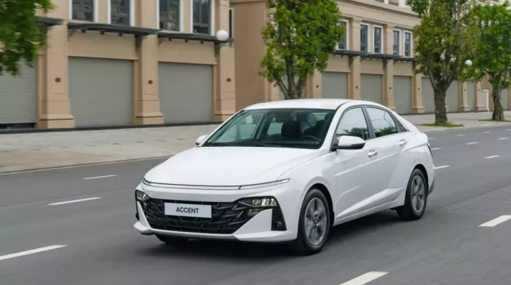 Hyundai Accent được khuyến mãi gấp đôi Toyota Vios và Honda City nhằm lấy lại thế thượng phong