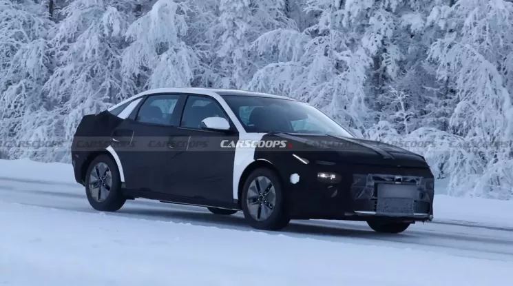 Hyundai Elantra thế hệ mới rũ bỏ phong cách thiết kế táo bạo từng làm nên tên tuổi cho xe