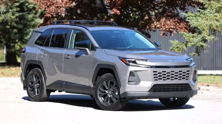 Nếu muốn hạn chế chấn thương vùng cổ khi tai nạn xảy ra, hãy chọn 4 mẫu SUV cỡ nhỏ này