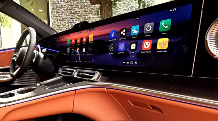 Xe thiếu nút bấm vật lý sẽ bị trừ điểm an toàn