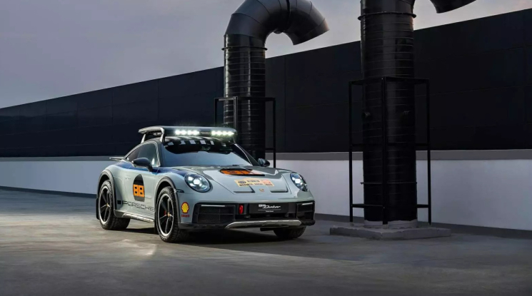 Xe off-road giới hạn Porsche 911 Dakar tiếp tục về Việt Nam: Chủ xe chính là người mua Lamborghini Revuelto