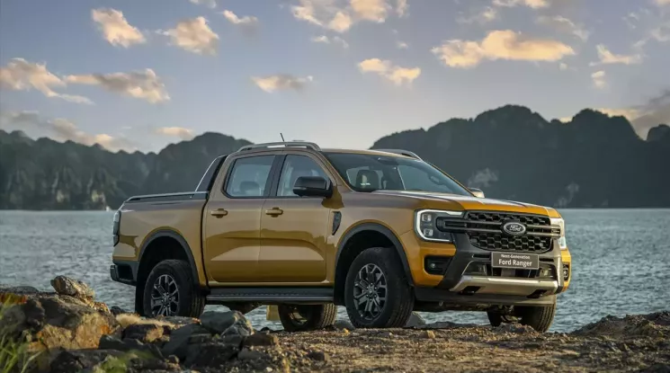 Doanh số xe bán tải tháng 3/2026: Ford Ranger lấy lại ngôi vương từ tay Toyota Hilux