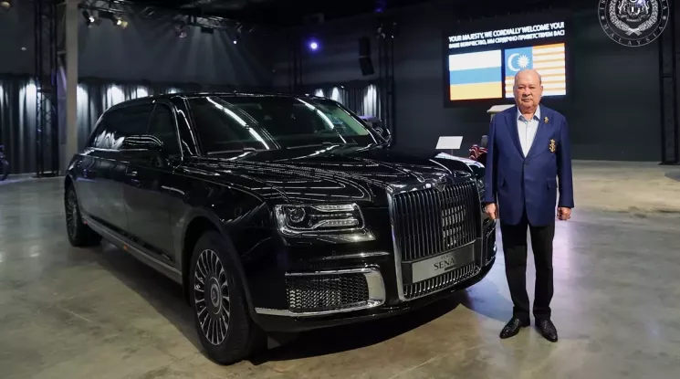 Quốc vương Malaysia sở hữu Aurus Senat - xe limousine chuyên chở Tổng thống Nga