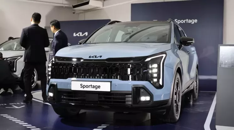 Kia Sportage đời mới được chốt lịch ra mắt Việt Nam vào tháng sau, gia tăng áp lực lên Mazda CX-5