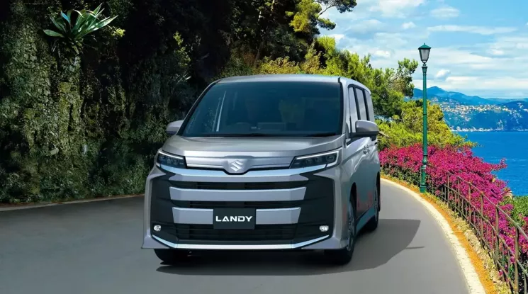 Ra mắt Suzuki Landy 2026 - MPV cỡ trung ra đời từ xe Toyota, thêm cấu hình 8 chỗ mới