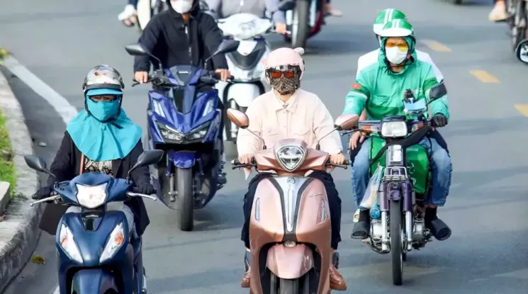Hà Nội lùi thời điểm siết xe máy xăng tại vành đai 1 đến năm 2028