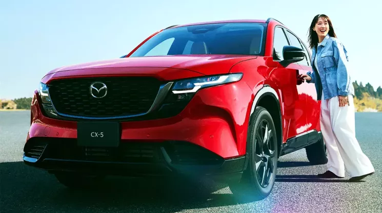 Mazda CX-5 thế hệ mới bán chạy như tôm tươi, nhận 10.000 đơn đặt hàng trong tháng đầu tiên
