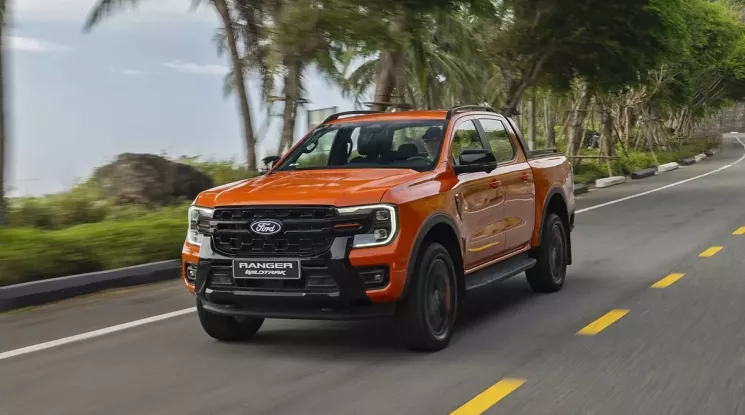 Ford Ranger tại Việt Nam bị cắt bớt phiên bản và hộp số tự động 6 cấp, giá khởi điểm từ 707 triệu đồng