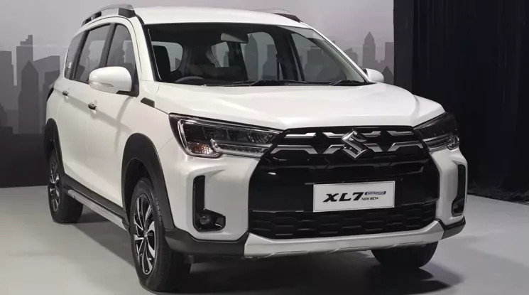 Suzuki XL7 bản nâng cấp lộ hoàn toàn thiết kế ngoại thất trước khi ra mắt trong tháng này