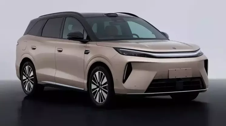 BYD Sealion 8 đang bán ở Việt Nam có thêm bản tiêu chuẩn mới với giá hứa hẹn rẻ hơn đáng kể