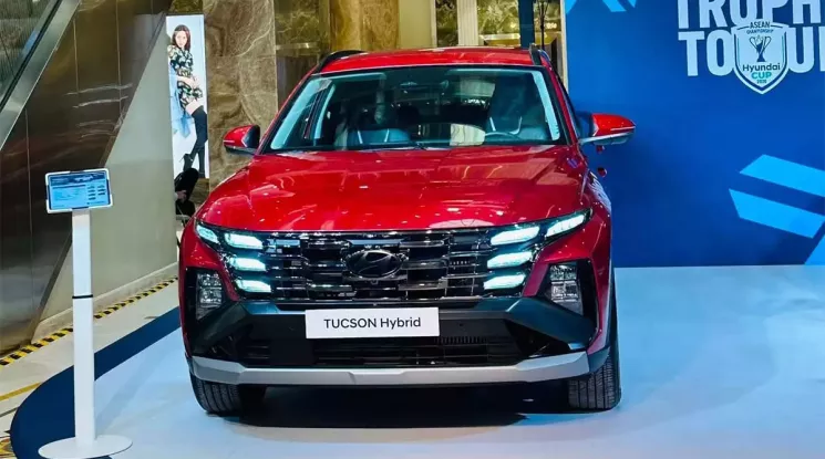 Hyundai Tucson Hybrid 2027 được trưng bày tại Việt Nam, giá dưới 1 tỷ đồng