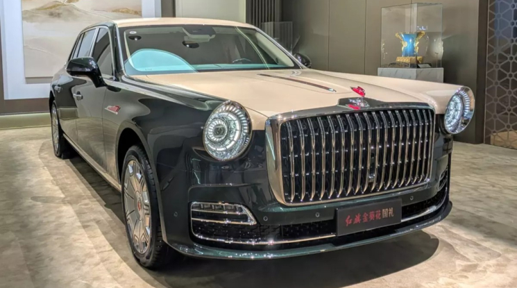 Thương hiệu xe chuyên phục vụ giới chức Trung Quốc bán gấp đôi Rolls-Royce tại thị trường nội địa